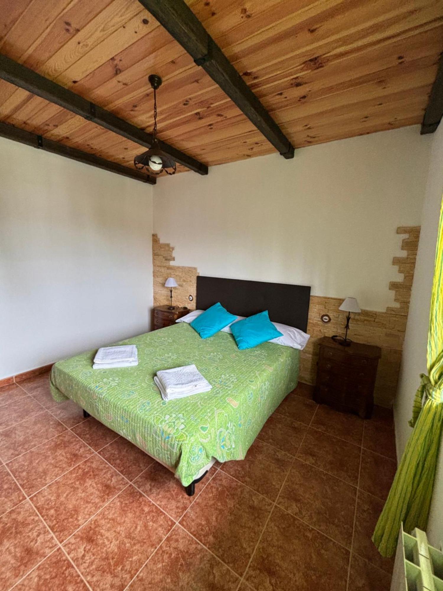 Las Mil Y Una Rosas Ávila Exteriér fotografie